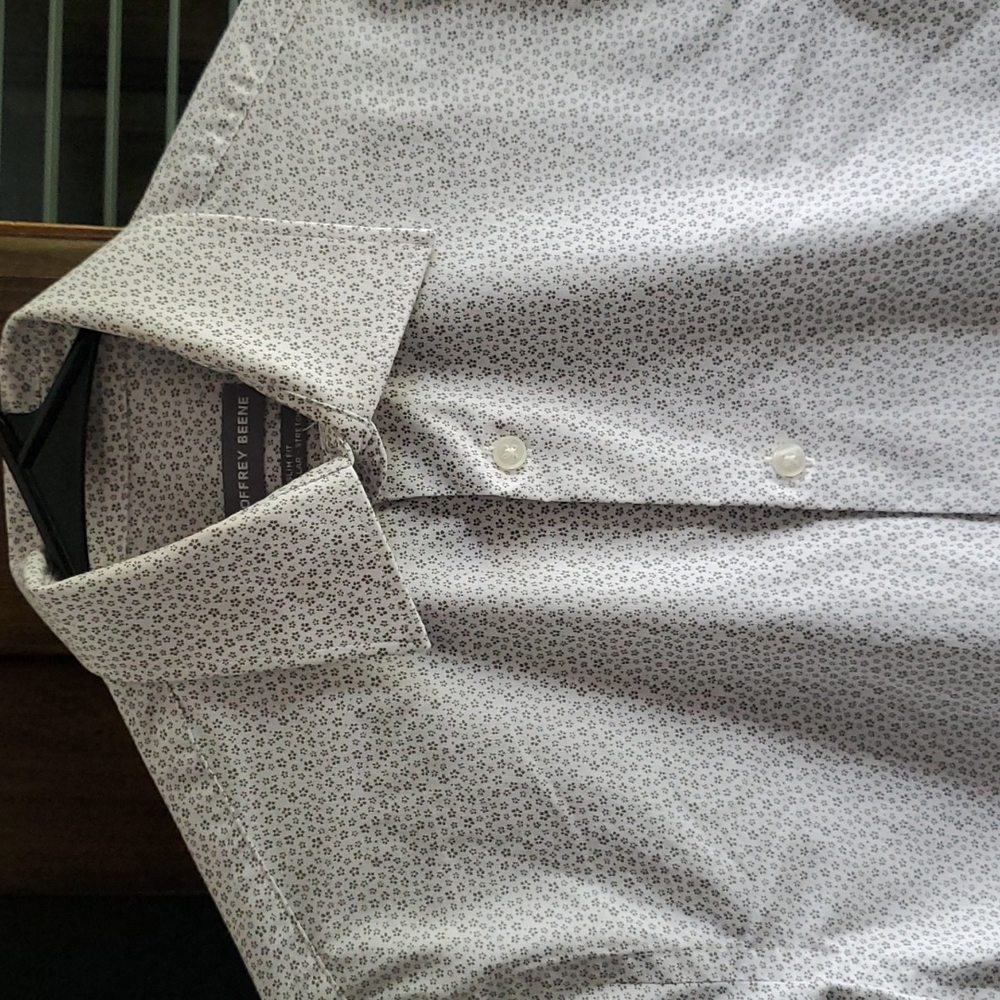 Men's Slim Fit Dress Shirt.